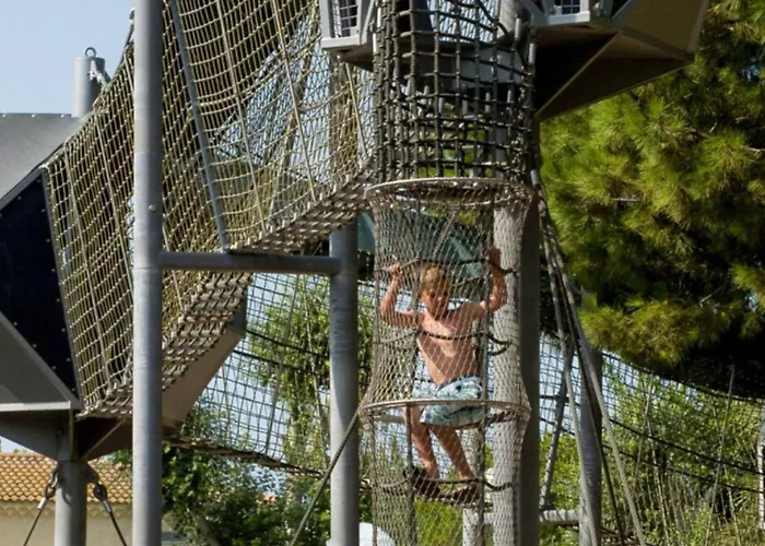 Mobil 5 Pers Avec Terrasse A - Api-1-52-1655 * 阿格德